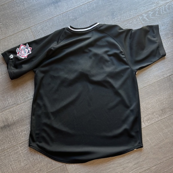 Diamondbacks Pullover Jersey - Picture 6 of 9